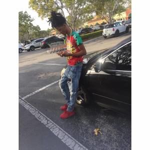 Meet your Posher, Kobi